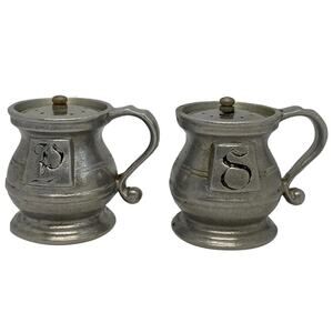 Wilton Armetale Plough Tavern Satin Pewter Salt & Pepper Shakers